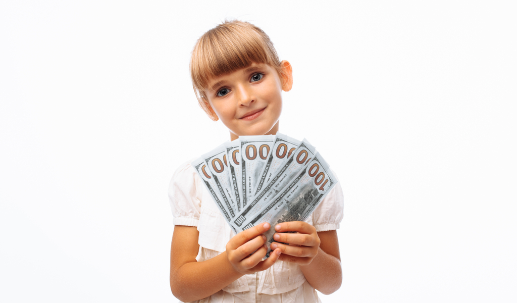 How Much Money Or Allowance Should You Give Your Kids ...